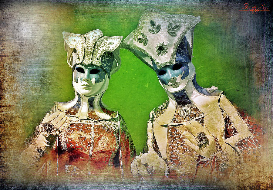 Mask Digital Art - Golden couple by Monica Ghit