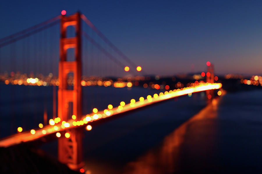 Golden Gate Bridge Photograph by Craig Saewong