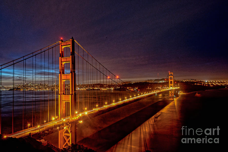 Golden Gate Bridge Photograph by Peter Dang