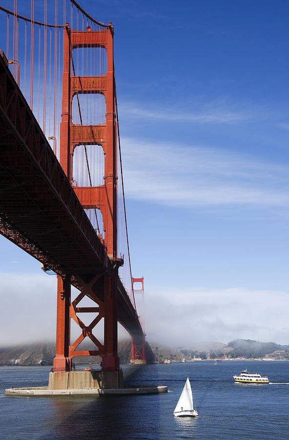 Golden Gate Bridge Photograph by Sue Leonard