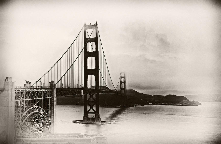 San Francisco Photograph - Golden Gate Bridge by Tomasz Dziubinski