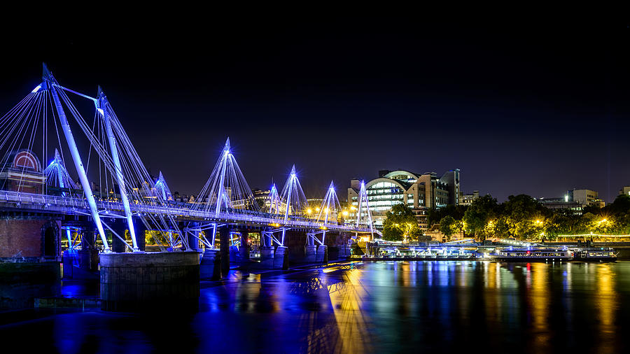 Golden Jubilee Bridge at Night Photograph by A Souppes - Fine Art America