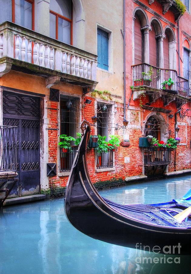 Gondola In Venice 2 Photograph by Mel Steinhauer