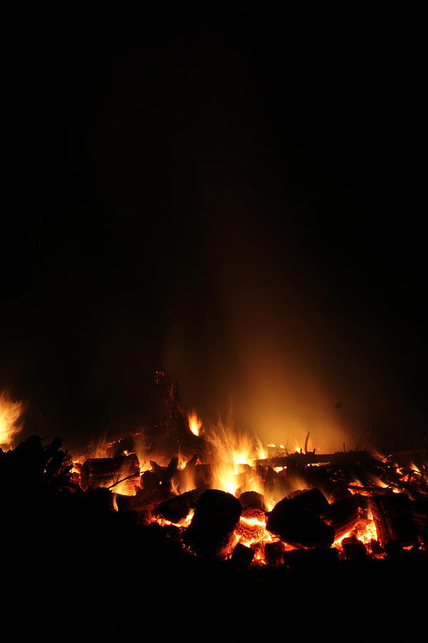 Fire Photograph - Good night for a bonfire by Connie Zarn