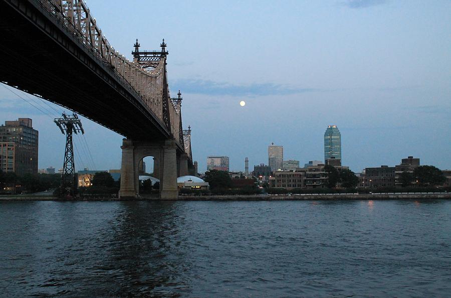 New York City Photograph - Good Night Moon by Catie Canetti