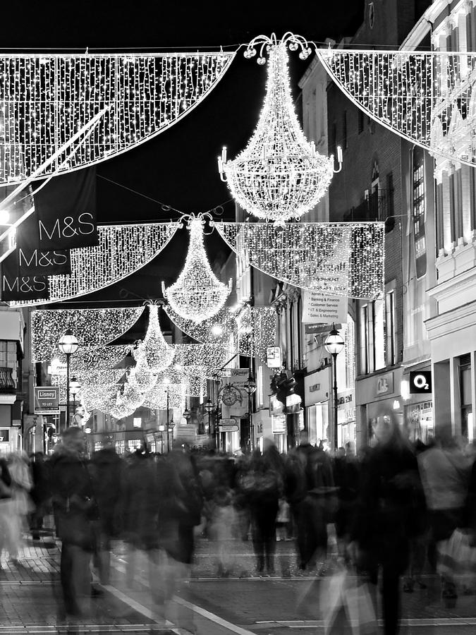 Christmas Photograph - Grafton Street at Christmas / Dublin by Barry O Carroll