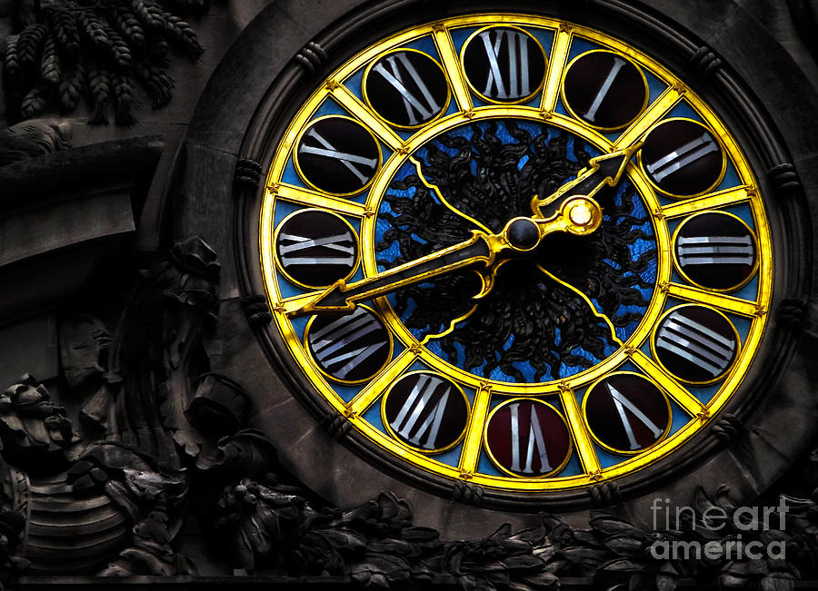 Grand Central Timekeeper Photograph by James Aiken
