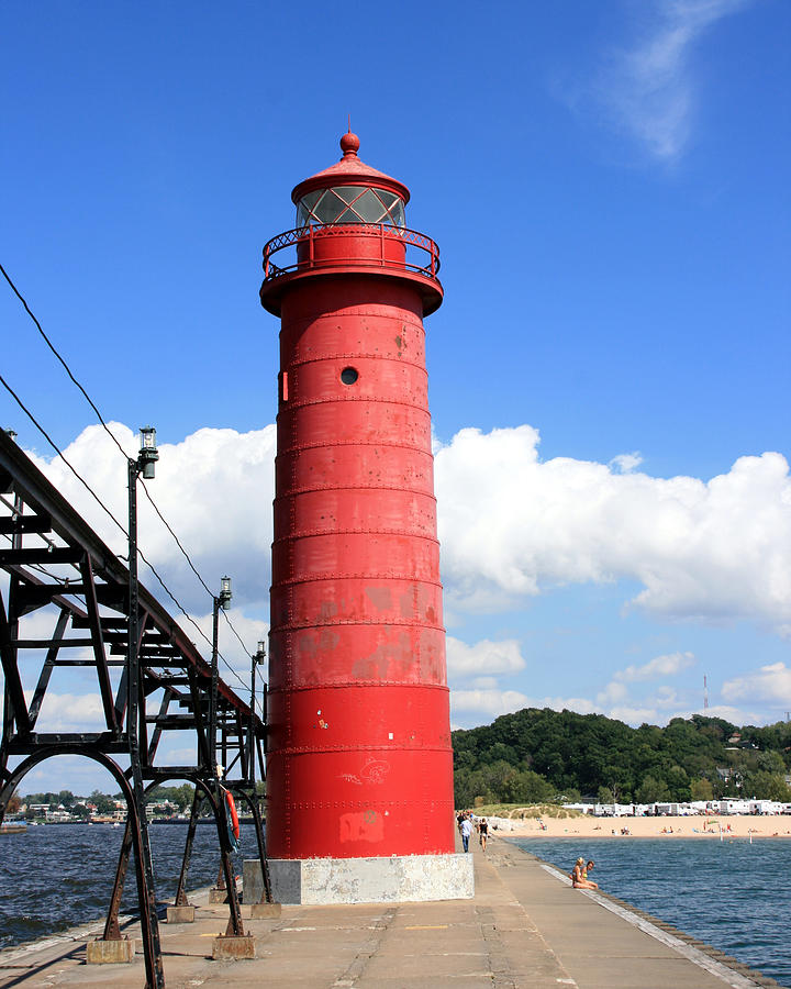 Grand Haven Rear Light Photograph by George Jones