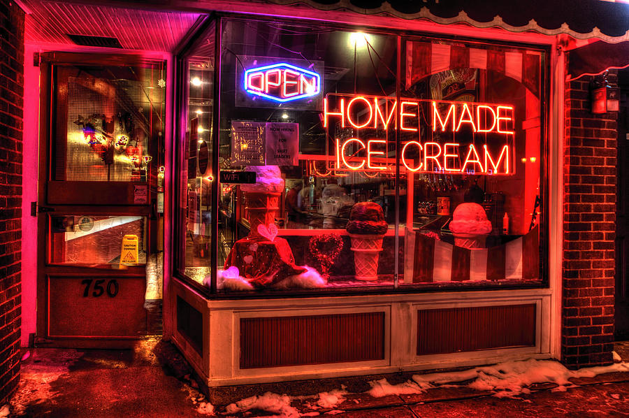 Grand Ole Creamery on Grand Avenue Photograph by Amanda Stadther
