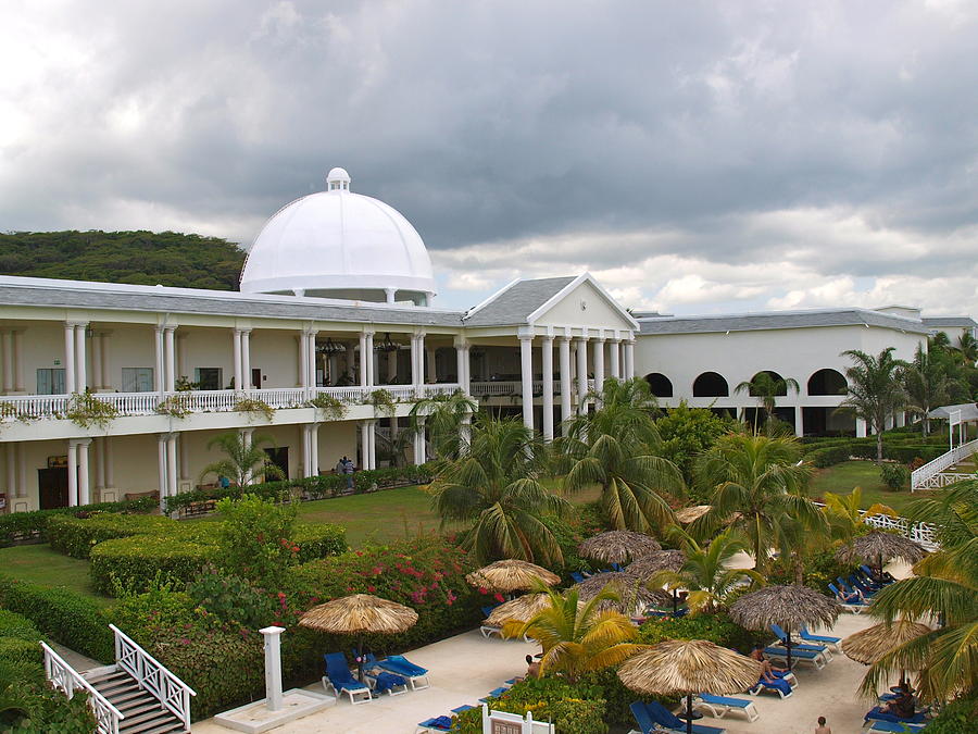 Grand Palladium 11 by LeeAnn Alexander Grand Palladium 11 by LeeAnn Alexander