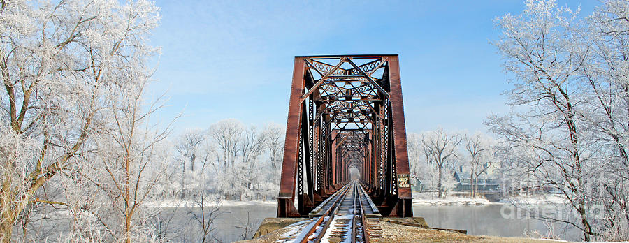 Grand Rapids Railroad Bridge on Frosty Morning  1382 Photograph by Jack Schultz
