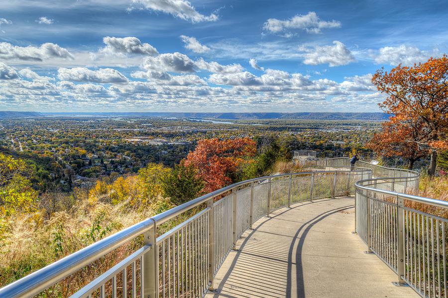 Grandad Bluff Overlook Photograph by Bill Pohlmann