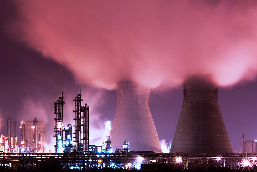 Grangemouth Petrochemicals Plant Photograph by Gustoimages/science Photo Library