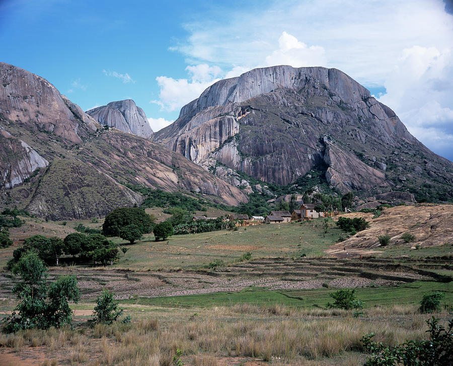 Granite Hills Photograph by Sinclair Stammers/science Photo Library ...