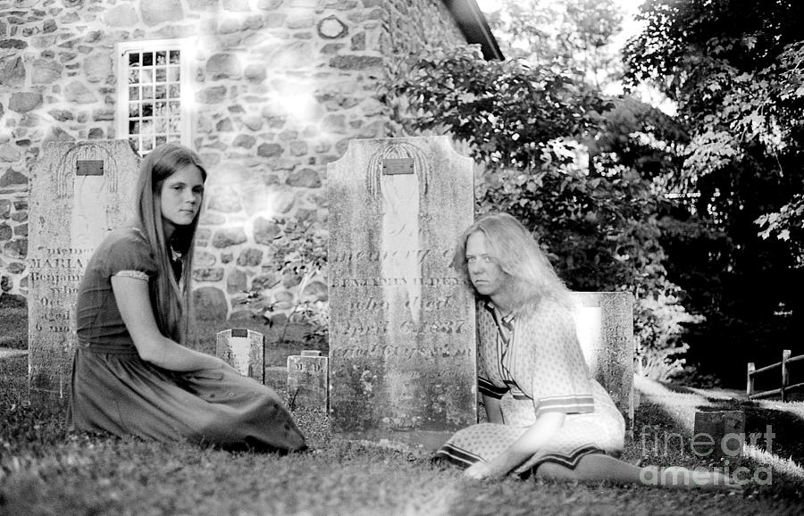 Graveside Girls 1979 Photograph by Ed Weidman