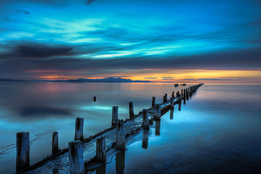 Sunset Photograph - Great Salt Lake by Kevin Rowe