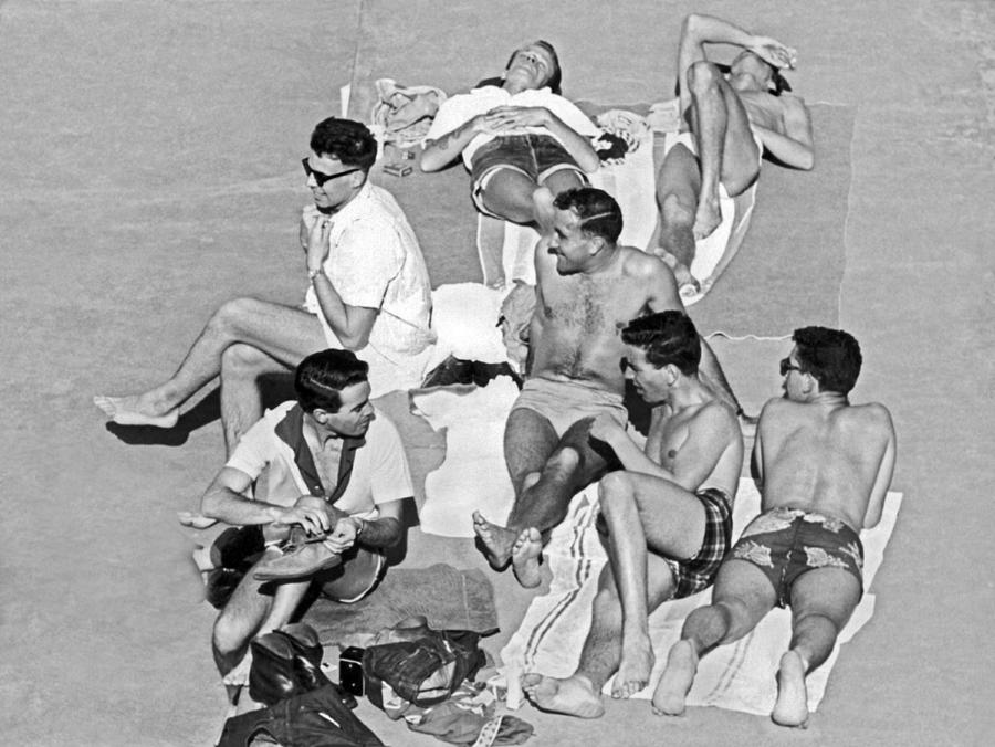 San Francisco Photograph - Group Of Men Sunbathing by Underwood Archives