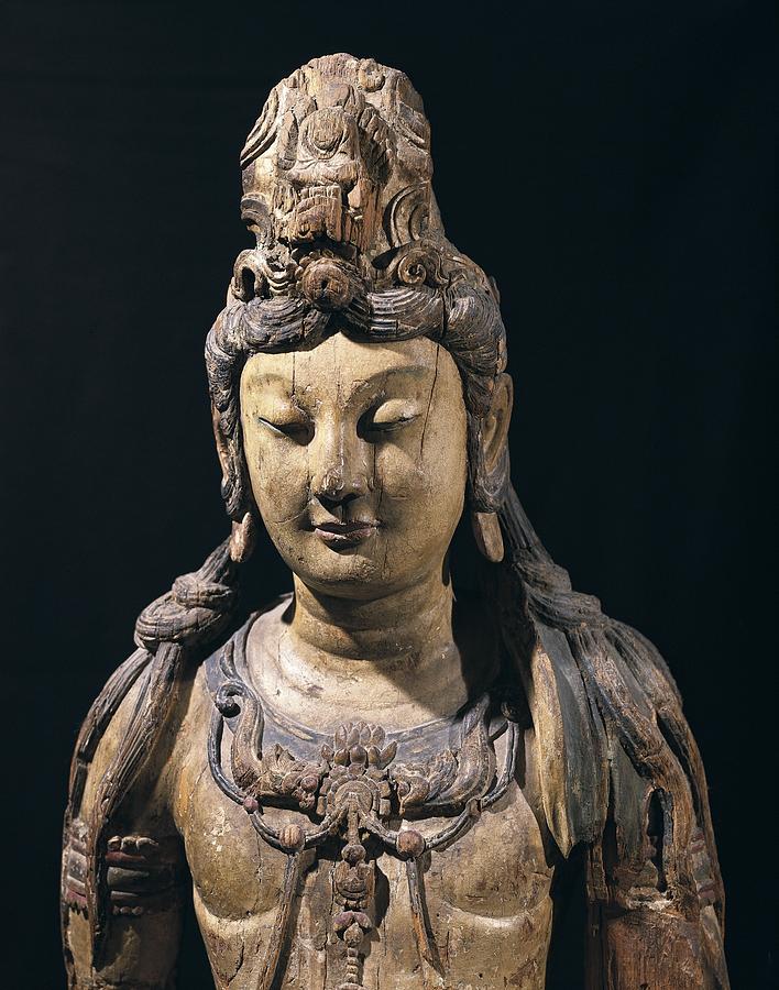 Portrait Photograph - Guan Yin. 10th C. - 13th C. Bodhisattva by Everett