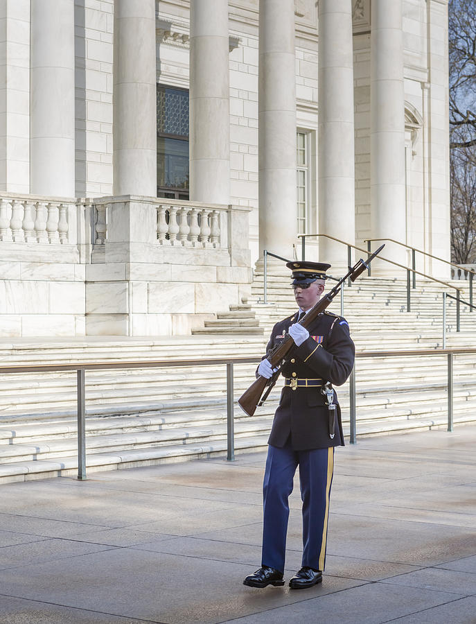 Washington D.c. Photograph - Guard Of Honor by Susan Candelario
