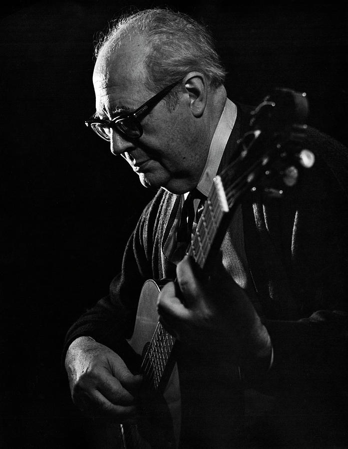 Guitarist Andres Segovia Photograph by Underwood Archives