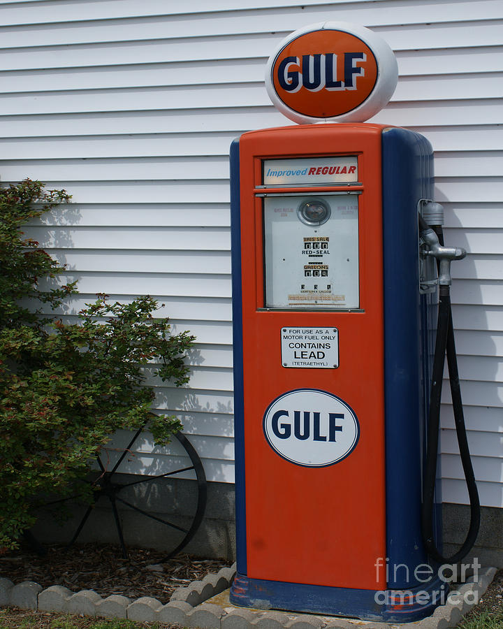 gulf gas pump