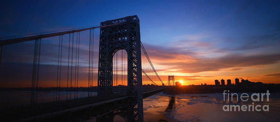 Gw Bridge Silhouette Photograph