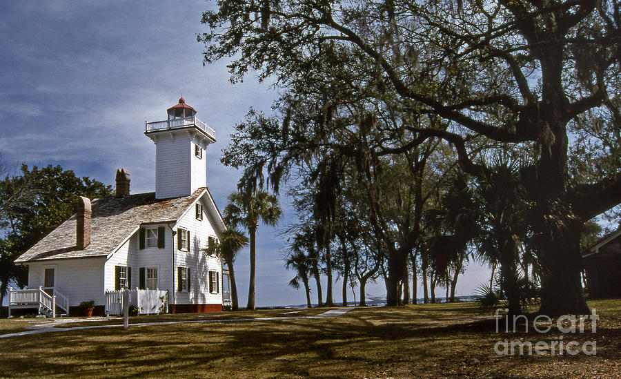 Haig Point Lighthouse Photograph by Skip Willits