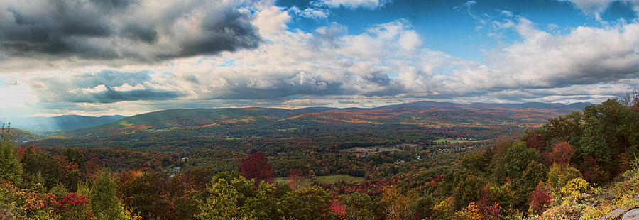 Hairpin Turn Overlook Route 2 North Adams Ma Photograph By Michael