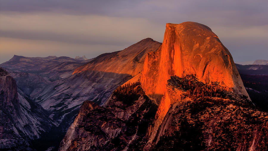 Half Dome Sunset - Glacier Point Photograph by (c) Swapan Jha