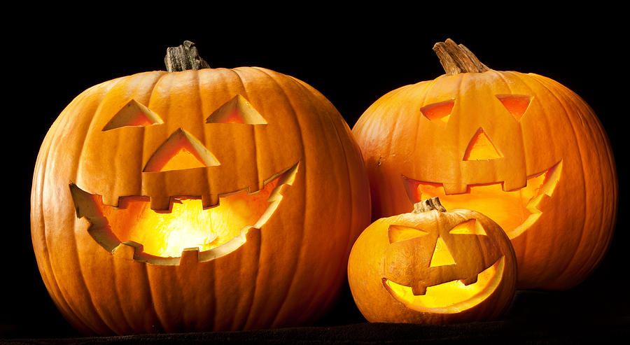 Halloween Photograph - Halloween pumpkin lantern by Dirk Ercken