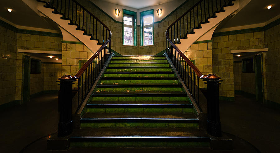 Hamburg Photograph - Hamburg by Pedro Nunez Hamburg Photograph - Hamburg by Pedro Nunez