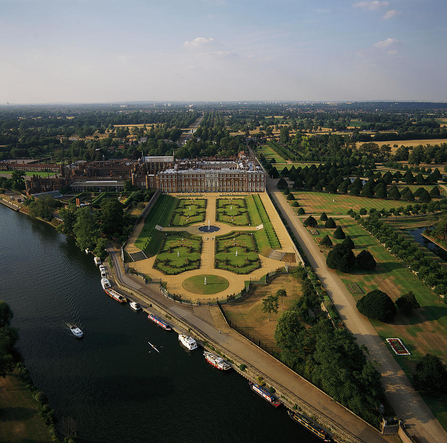 Hampton Court Palace And The Privy Garden Photograph by Skyscan/science Photo Library