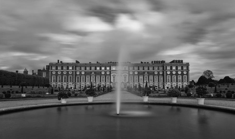 Hampton Court Palace Fountain Photograph by Maj Seda