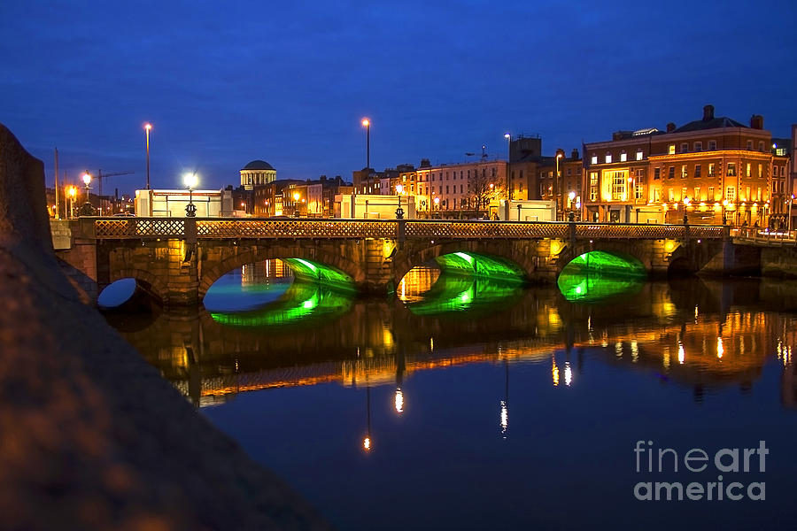 Hapenny bridge Dublin Photograph by Patricia Hofmeester