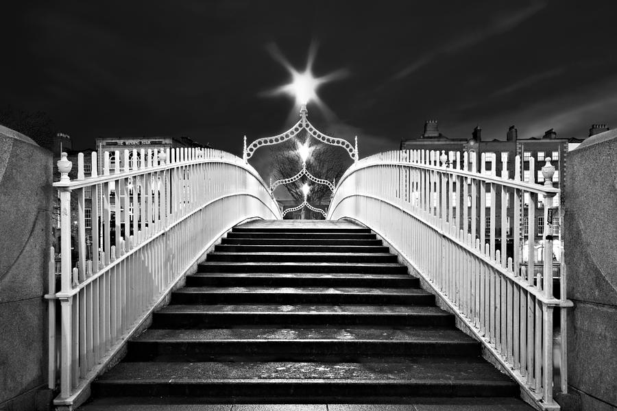 Hapenny Bridge Steps - Dublin - Black And White Photograph