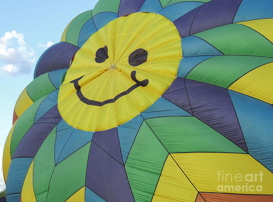 Happy Face H A Balloon Photograph by L J Oakes