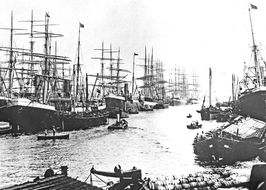 Harbor with Ships Hamburg Germany 1903 Photograph by A Macarthur ...