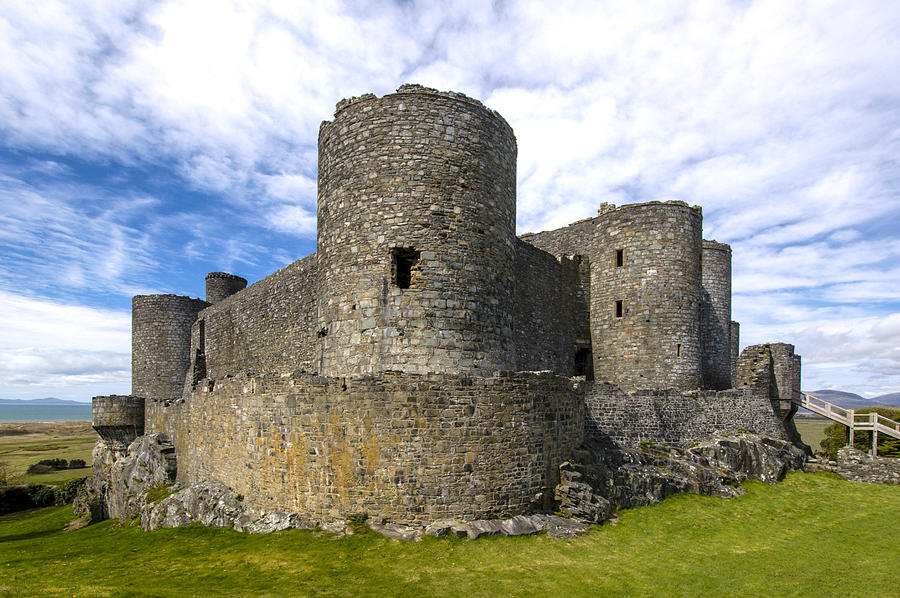 Architecture Photograph - Harlech  Castle  Wales 2 by Paul Cannon