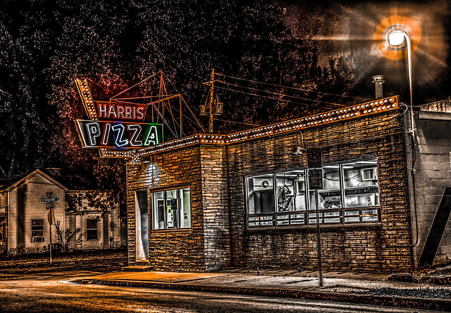 Harris Pizza #3 Photograph by Ray Congrove