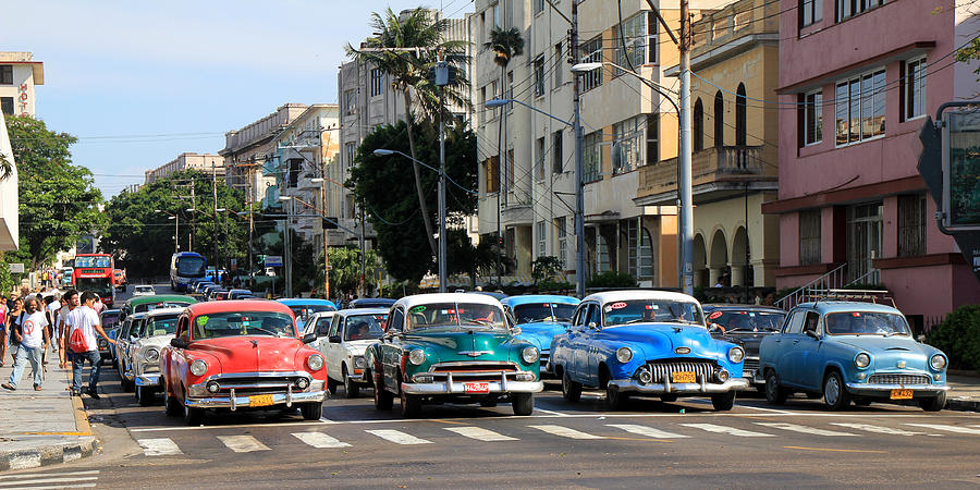 Havana 2 Photograph by Andrew Fare