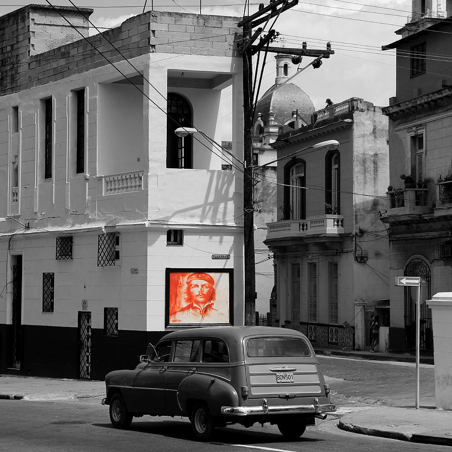 Havana 36b Photograph by Andrew Fare