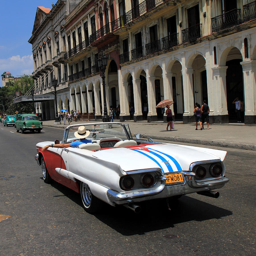 Havana 8 Photograph by Andrew Fare