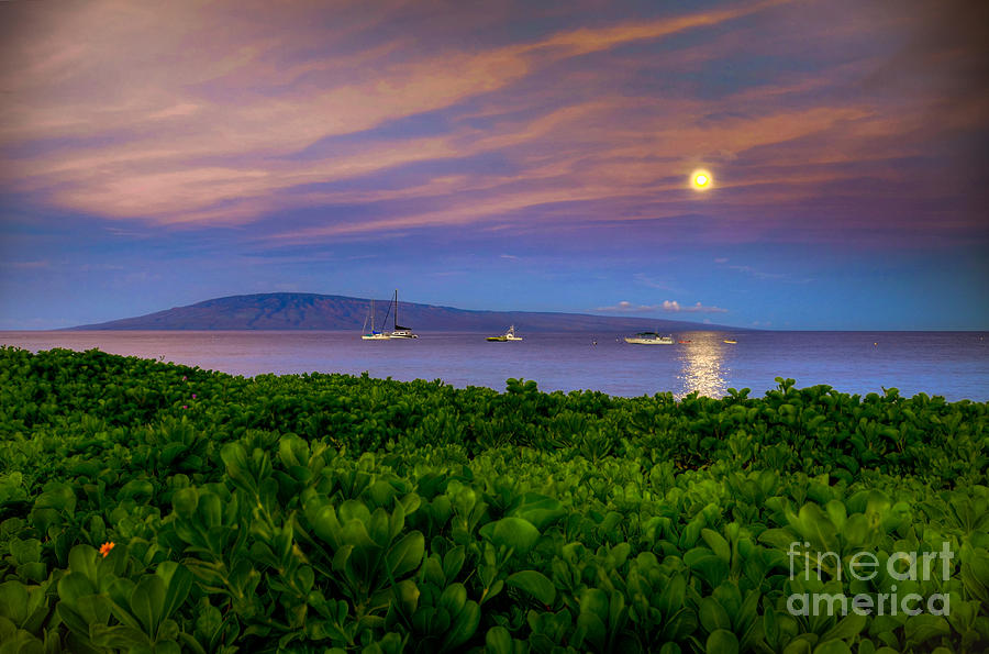 Hawaii Super Moon Sunrise Photograph by Kelly Wade