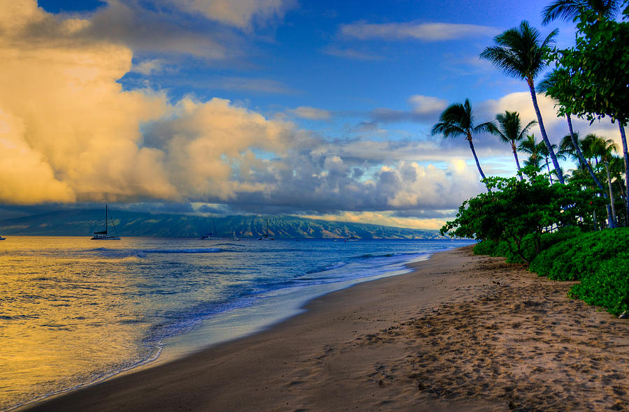 Hawaiian Island Sunrise Photograph by Kelly Wade