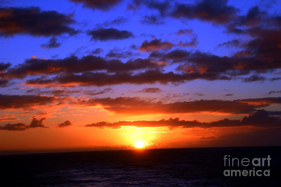 Hawaiian Sunset Photograph by Elizabeth Winter