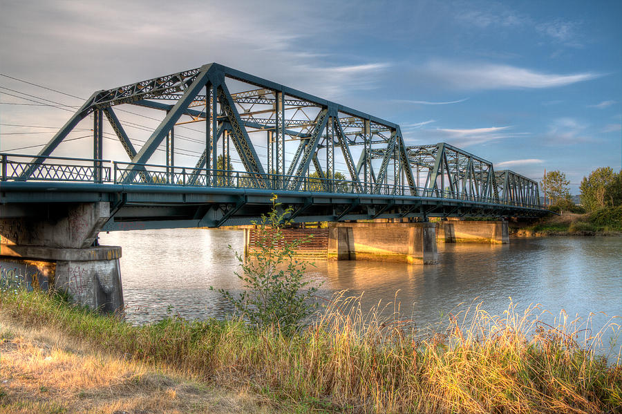 HDR - Lincoln Ave. Bridge Photograph by Rob Green