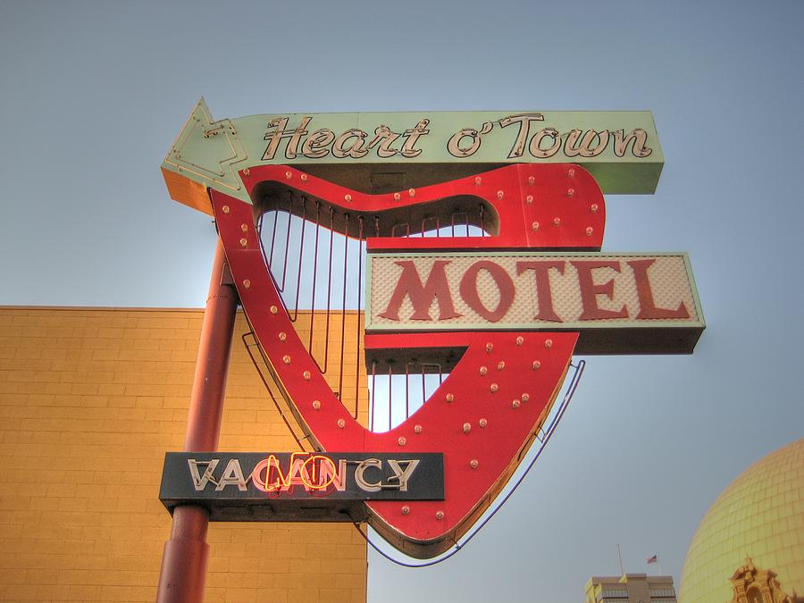 Reno Photograph - Heart O Town Motel by Jane Linders