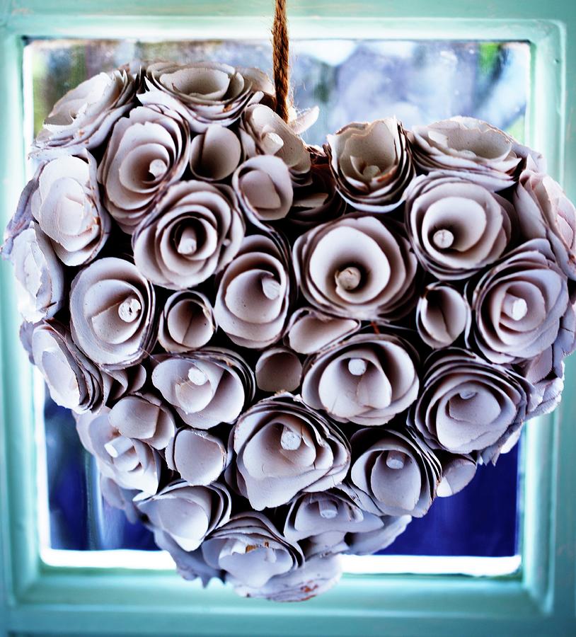 Heart-shaped Flower Decoration Photograph by Ian Gowland/science Photo Library