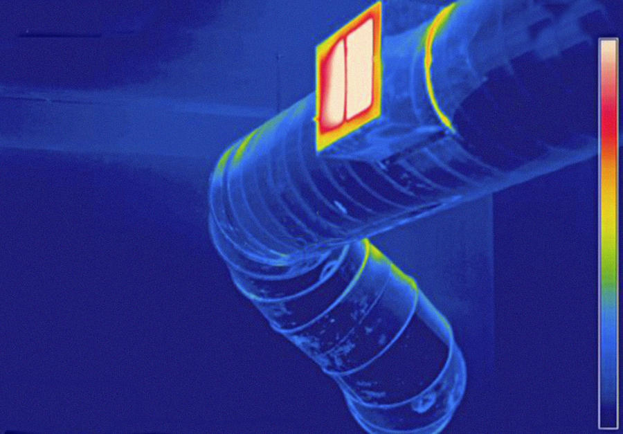 Heating Duct In Use, Thermogram Photograph by Science Stock Photography