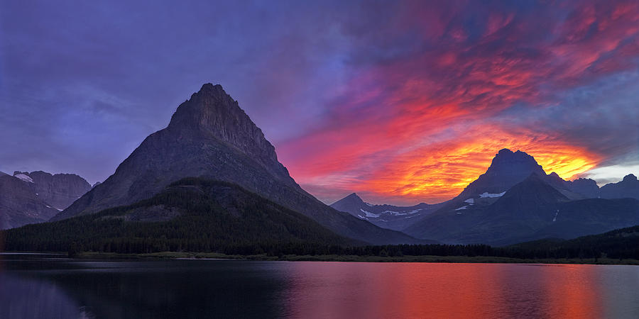 Glacier National Park Photograph - Heavens Ablaze by Andrew Soundarajan